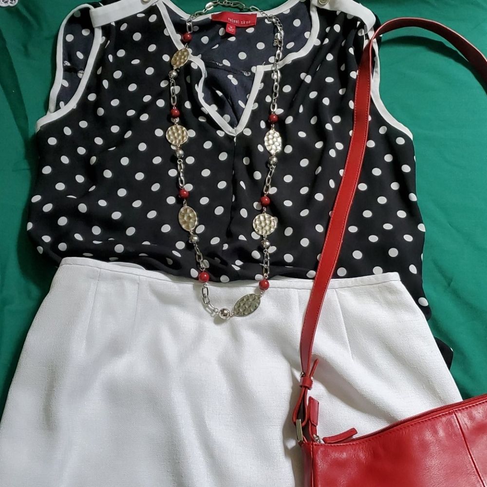 Like new Black and white poka dots blouse only